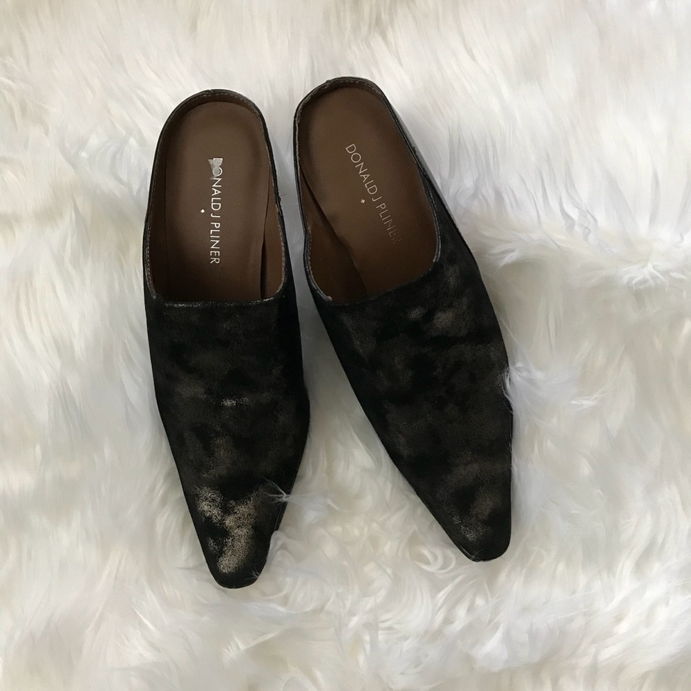 Preloved Donald Pliner Mules